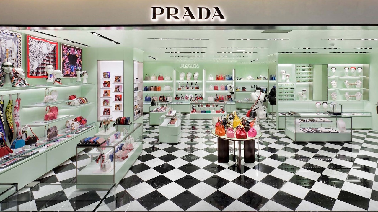Prada opens a new store in Paris