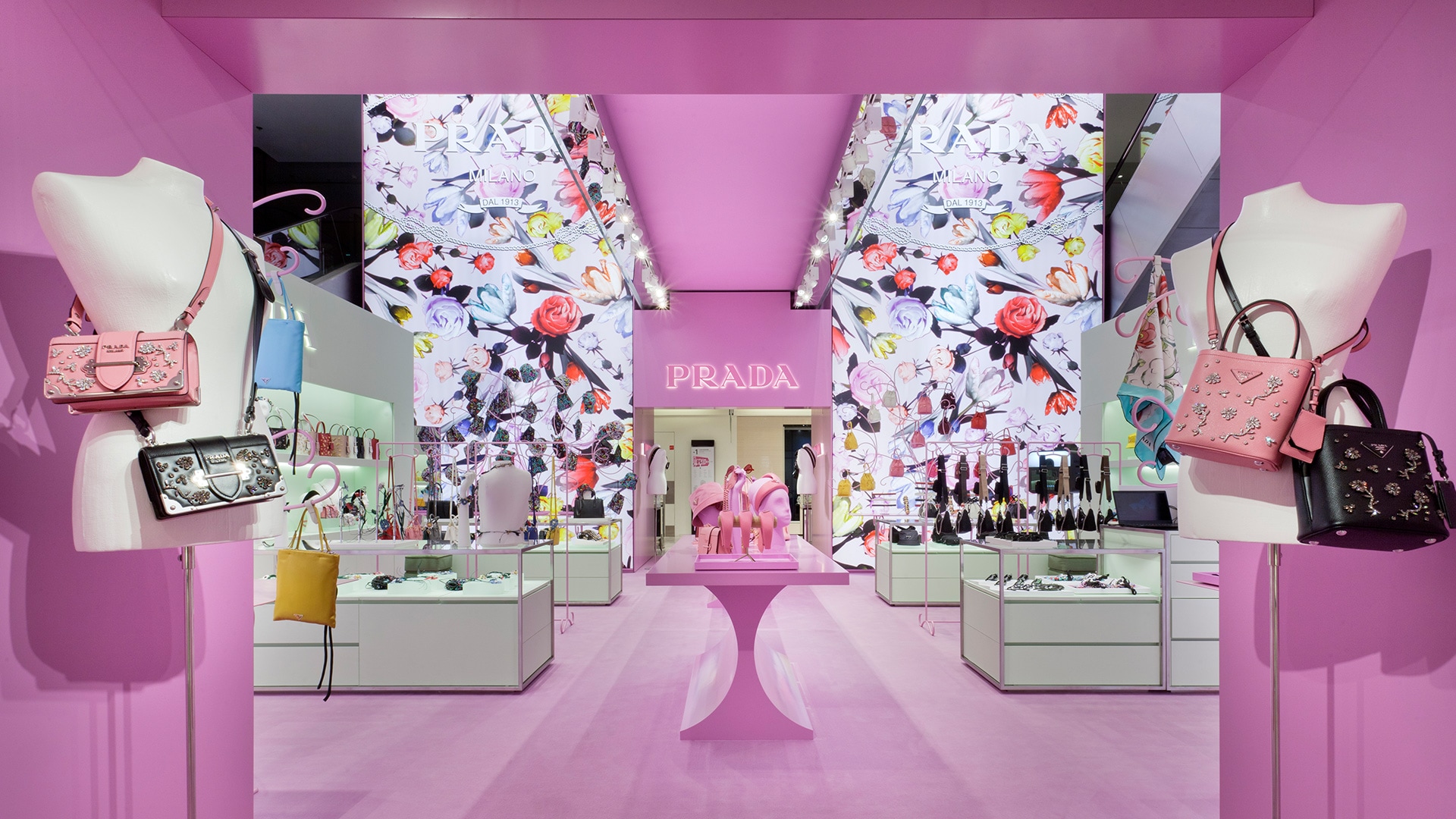 LOUIS VUITTON LOVES PRINTEMPS: POP-UP STORE - News