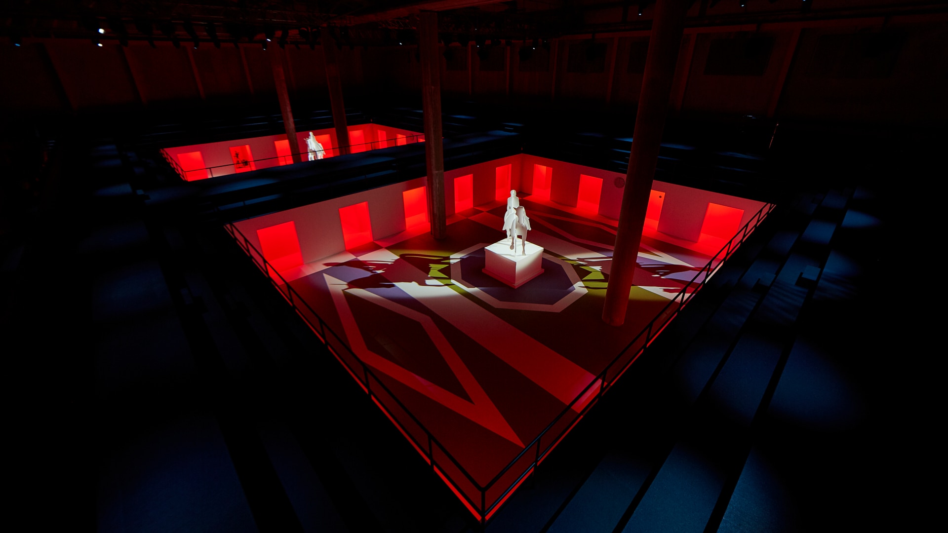 Trajectories showspace | Prada Group
