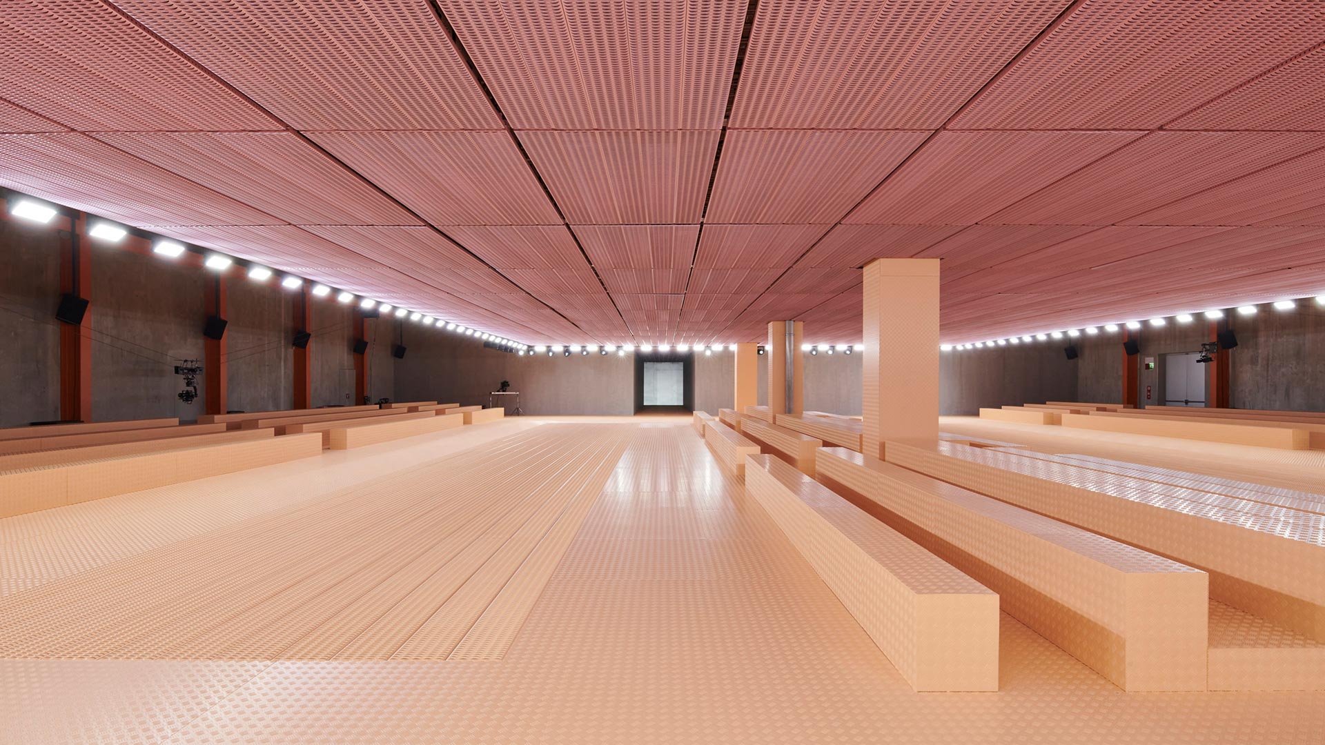 Spazio Sfilata Prada Primavera/Estate 2024