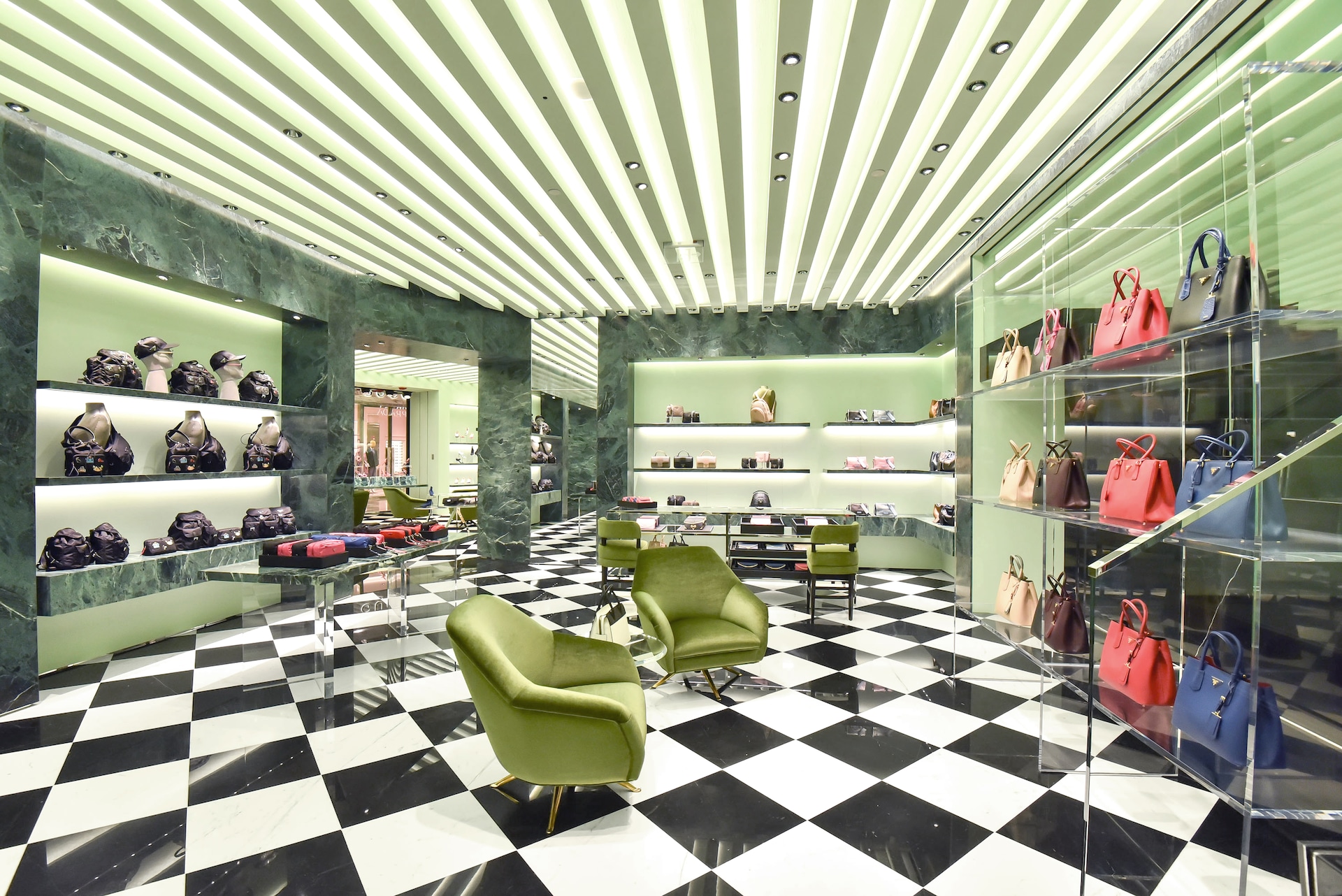 Prada: a new store in Changsha