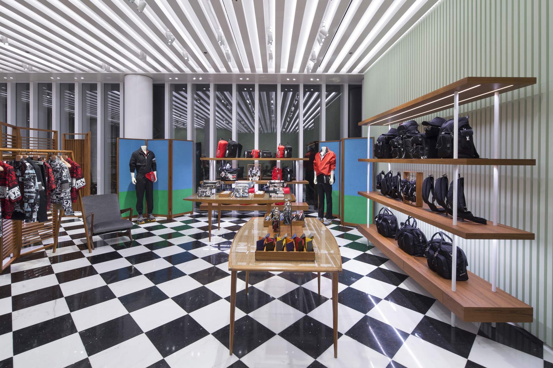 prada store design