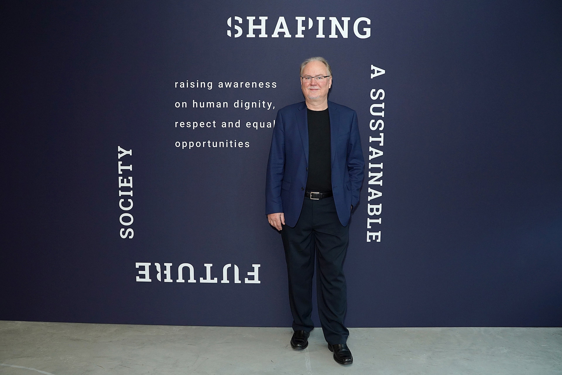 Prada Conference: "Shaping a Sustainable Future Society"